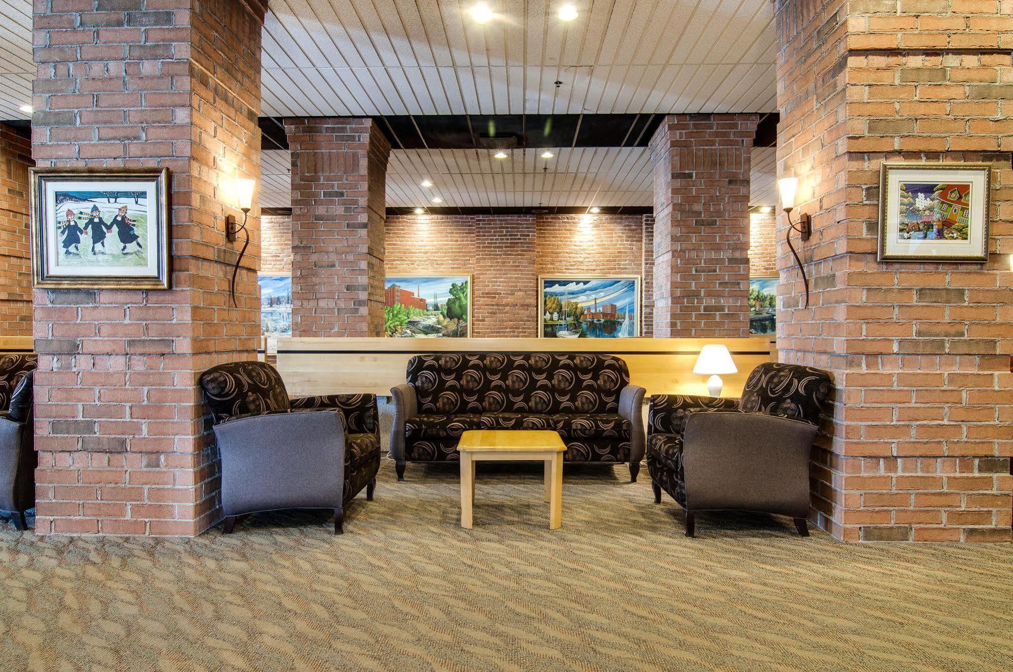 Hotel Moco ซาลาเบอร์รี เดอ แวลลีย์ฟิลด์ ภายนอก รูปภาพ